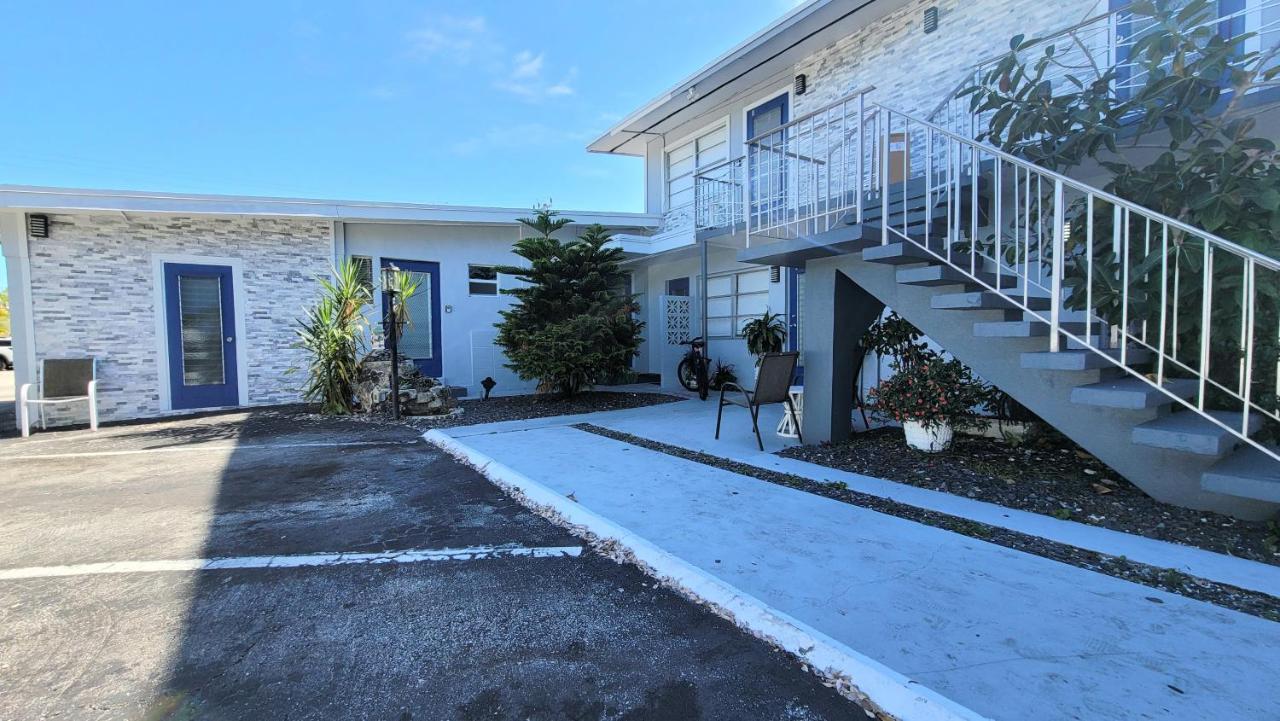 Beachway Inn 란타나 외부 사진